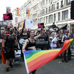 queer alternative pride in london march 2022