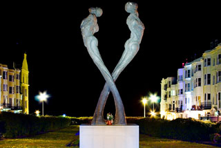 Photo of AIDS Memorial Sculpture