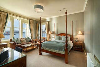 Photo 2 of Oban Bay Hotel