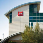 ibis cardiff centre cardiff