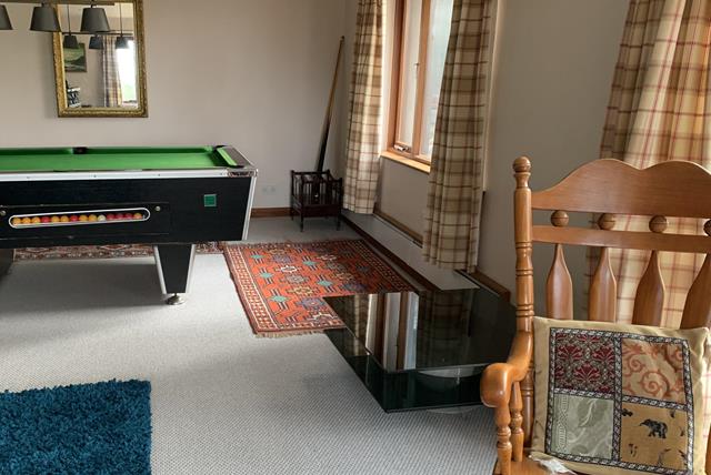 Kingsize Bedroom 1 Lochside 1