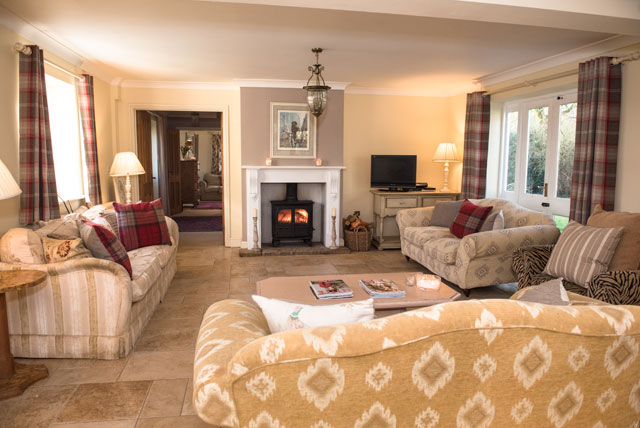 Hillview Farmhouse