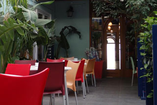 Photo of Parrots Sitges Hotel