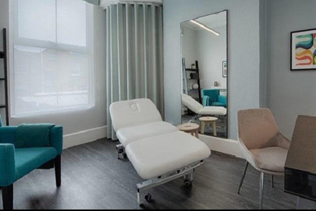 London therapy room